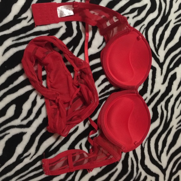 Bright red stripe strapless bra - Picture 3 of 5